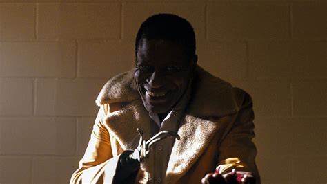 Candyman: Un horror soprannaturale che esplora le cicatrici della società!